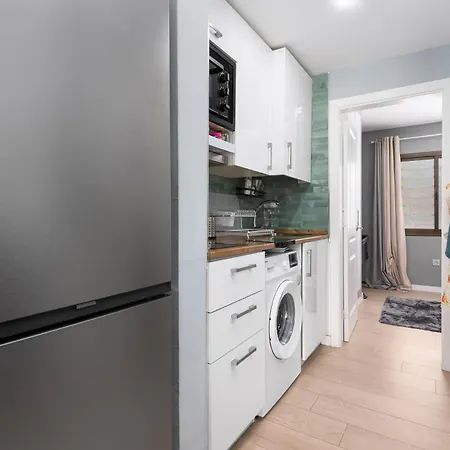 Apartment Home2book Stylish With Pool Access